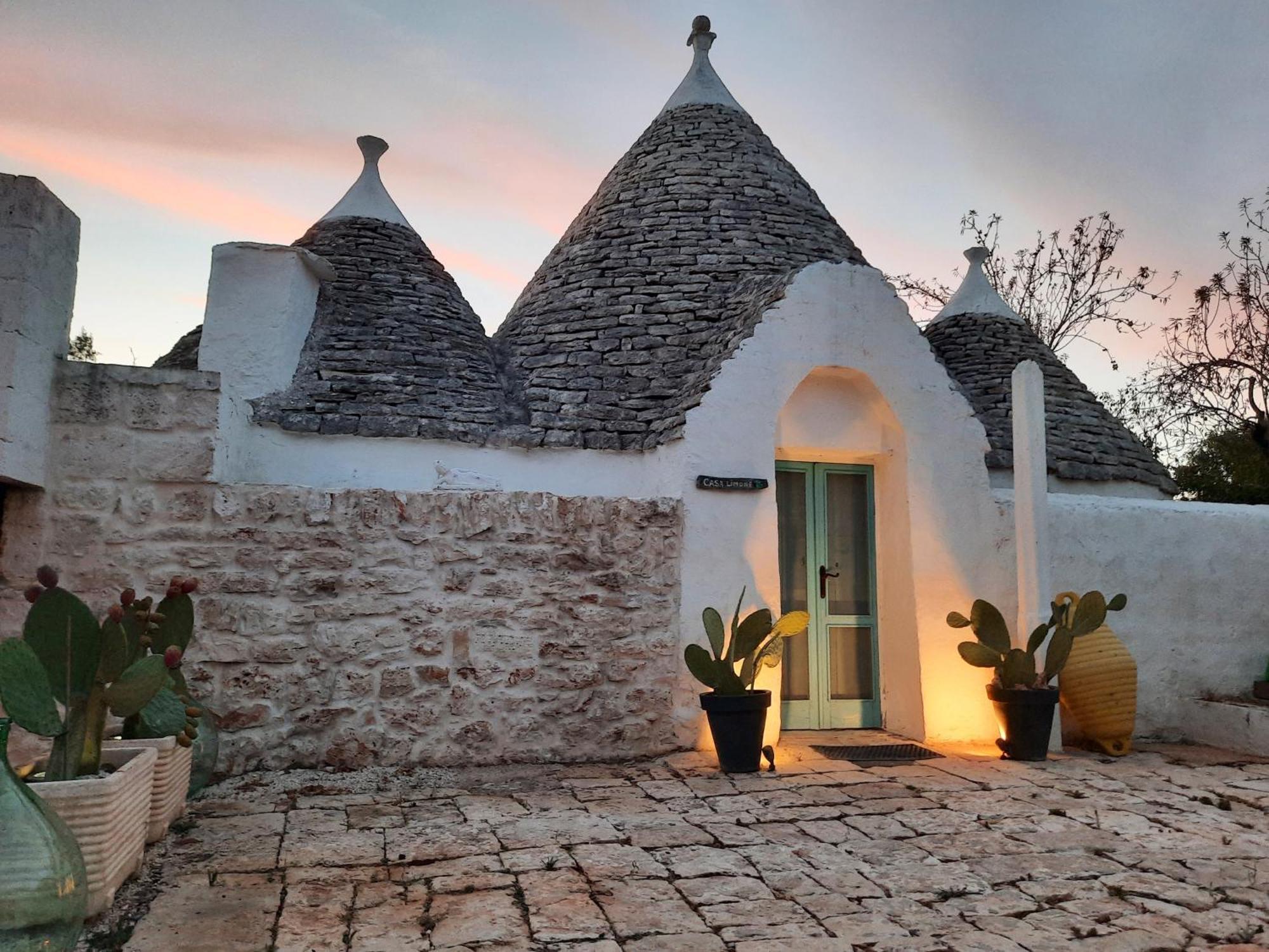 Casa Trullo Bianco: Casa Limone Aparthotel Ceglie Messapica Exterior foto